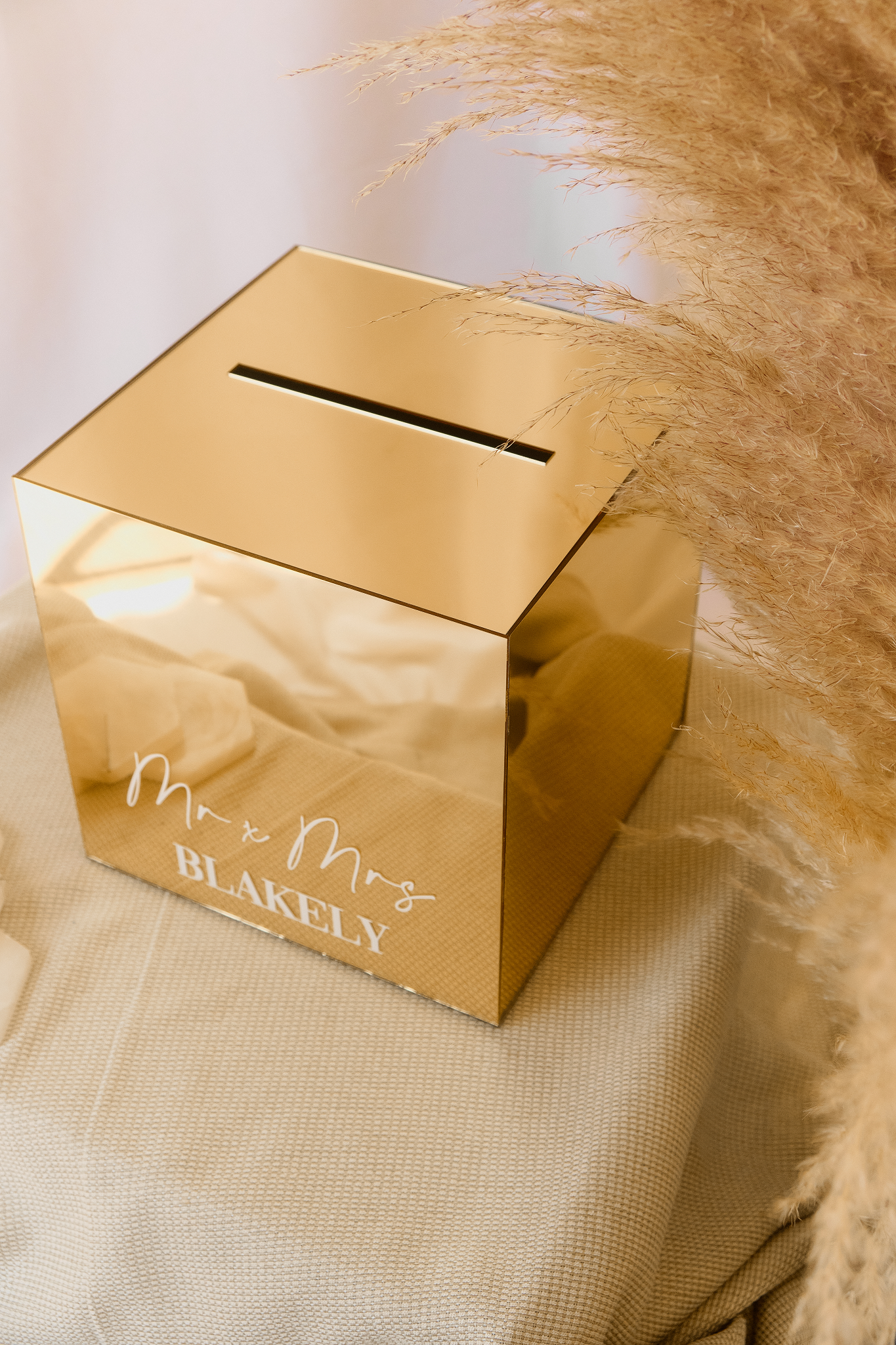 Acrylic Envelope Box